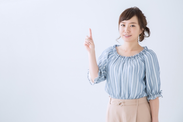 漢方薬をおすすめする女性